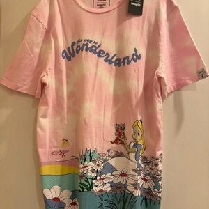 Loungefly Disney Alice in Wonderland Short Sleeve Tee
